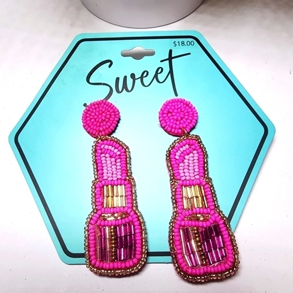 SWEET Beaded Lipstick Shaped Earrings